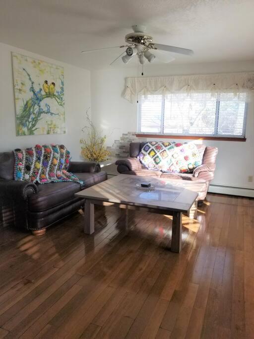 Your Home In Colorado Springs Ngoại thất bức ảnh