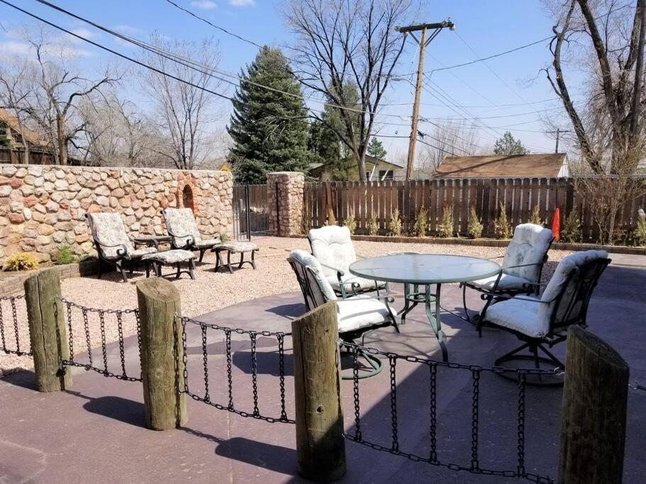 Your Home In Colorado Springs Ngoại thất bức ảnh